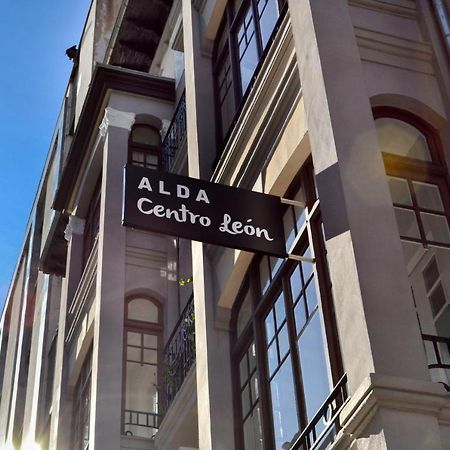 Alda Centro Leon Hostel Exterior photo